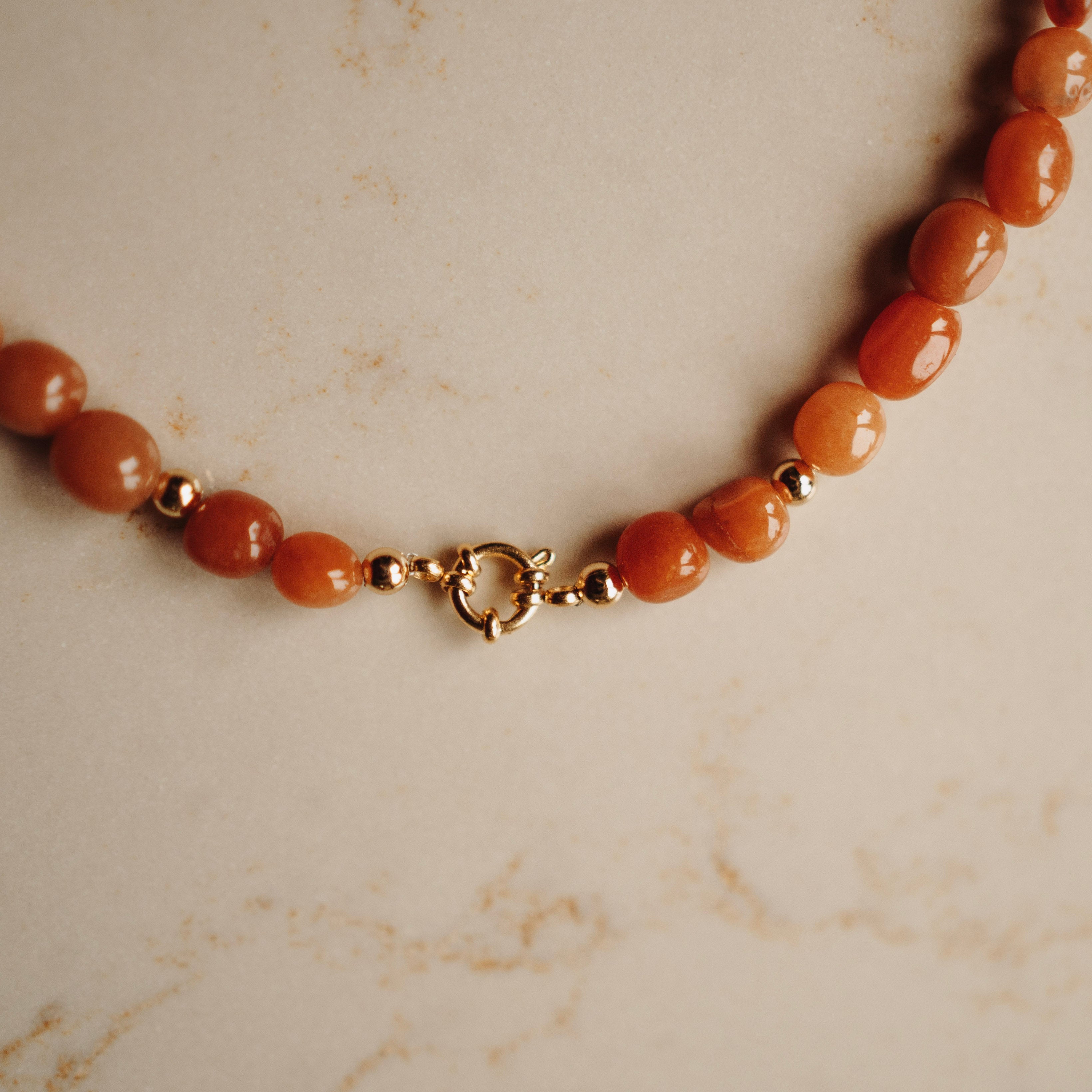 Collier Edelsteen Ava - Aventurijn - pebble oranjebruin met bal