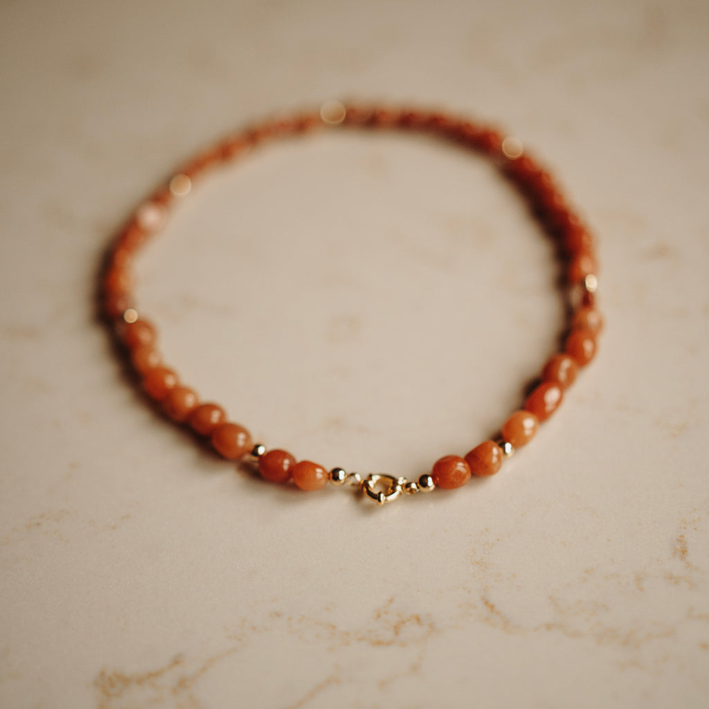 Collier Edelsteen Ava - Aventurijn - pebble oranjebruin met bal