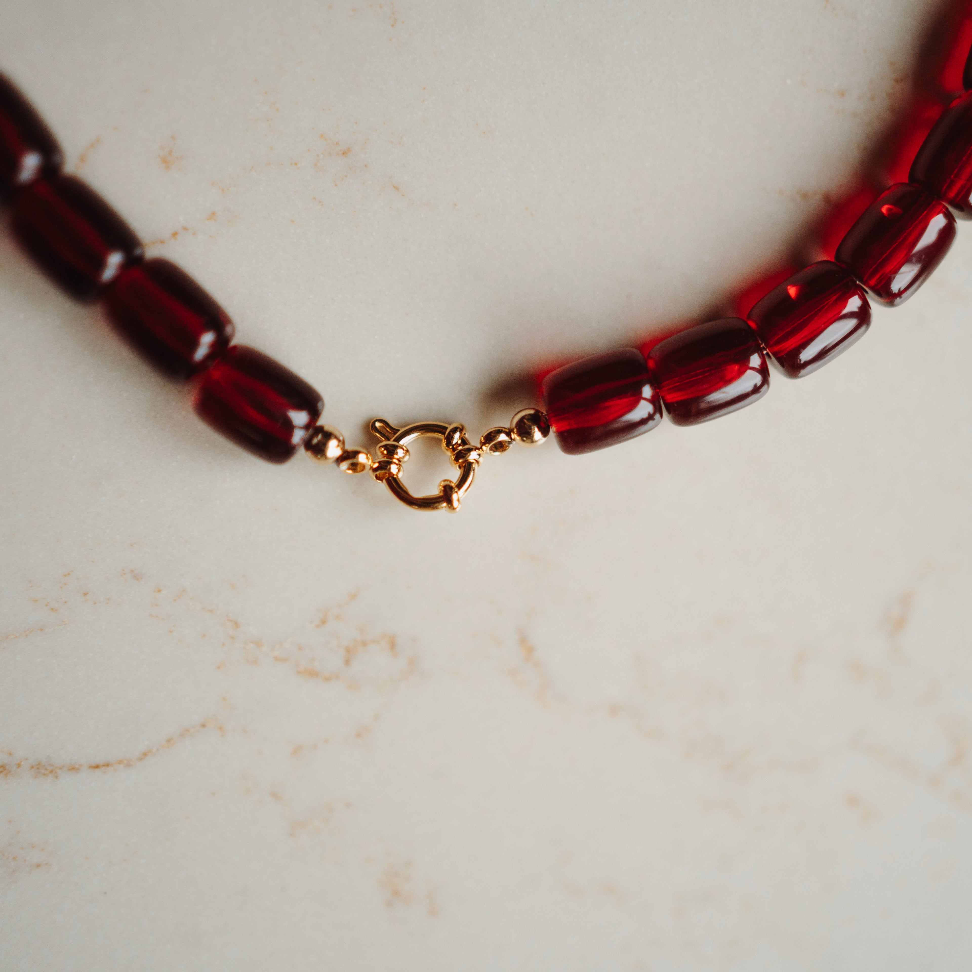 Collier Bep - Tube Wijnrood