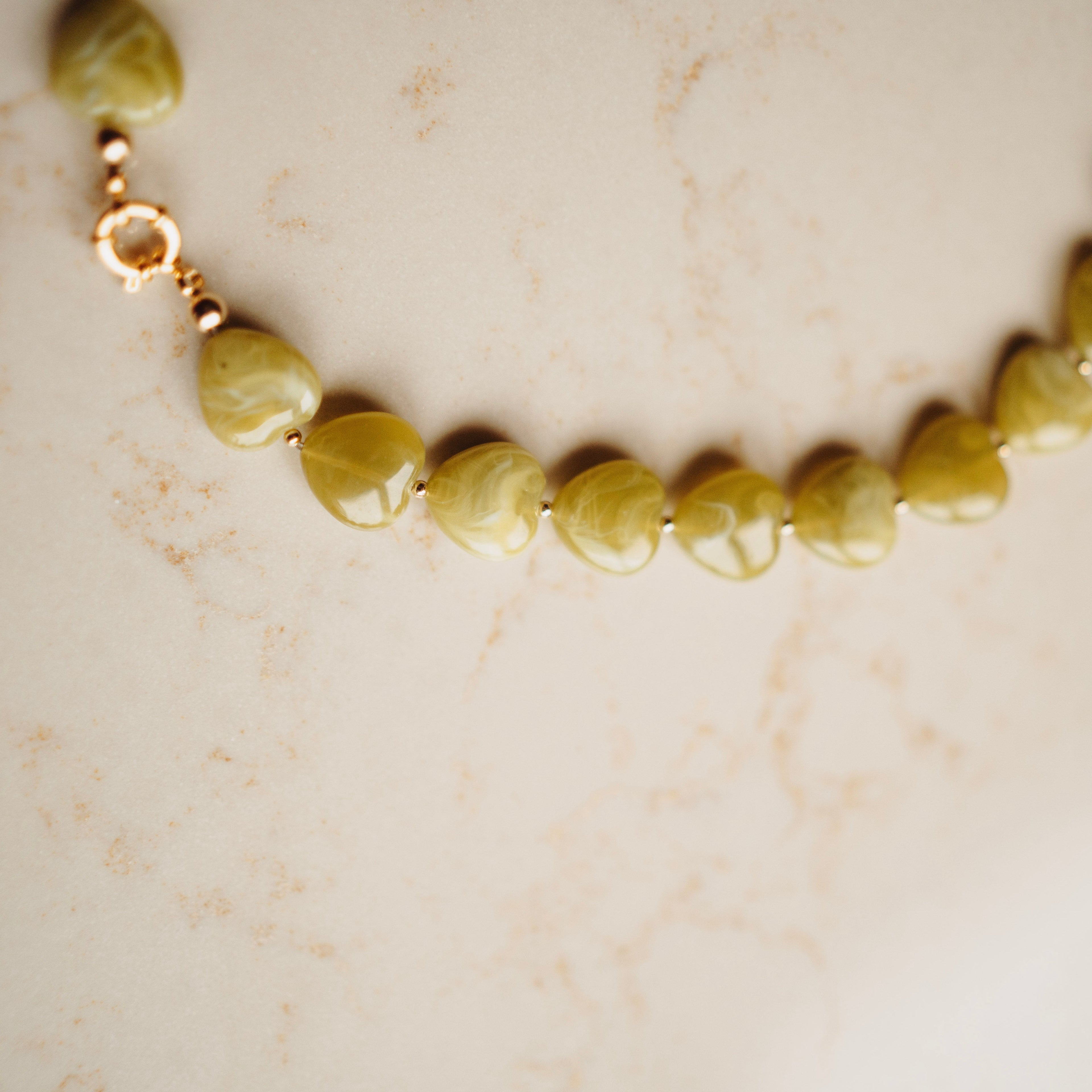 Collier Kate - Hart Mosgroen