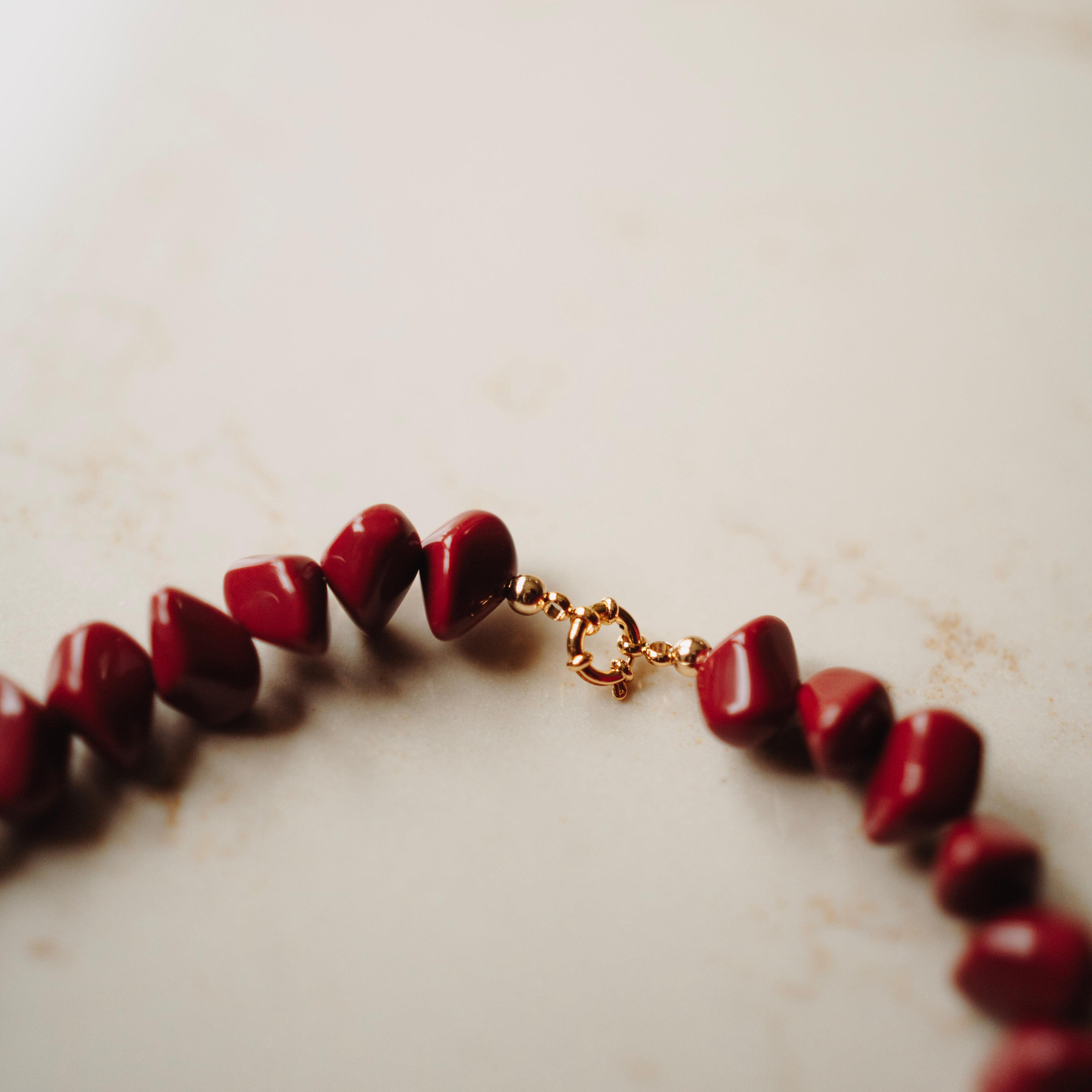 Collier Fiep - Pebble Wijnrood