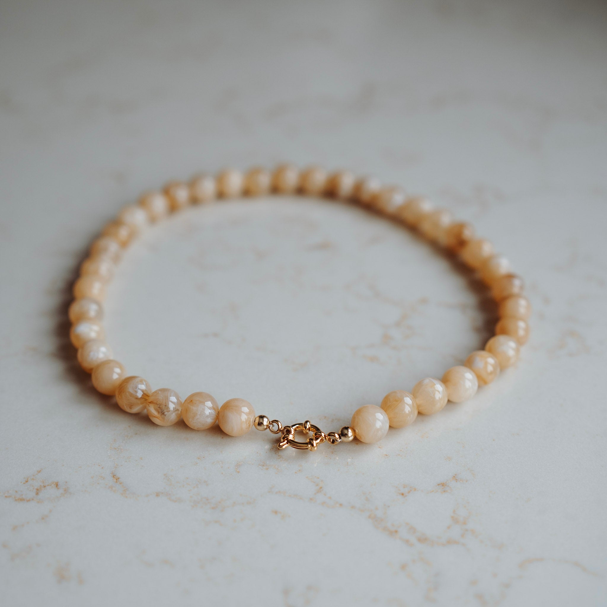 Collier Isa