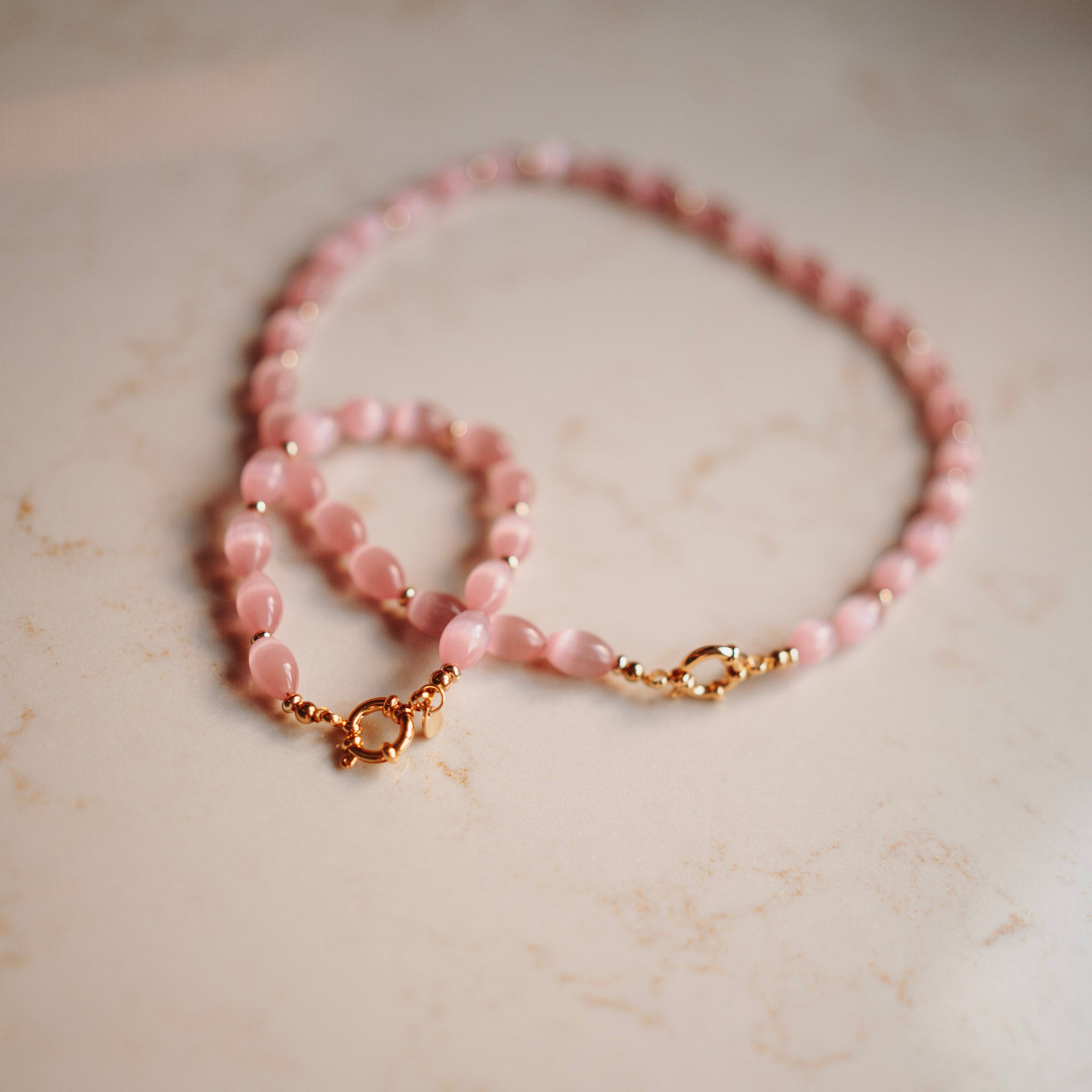 Collier Katinka - roze cateye effect