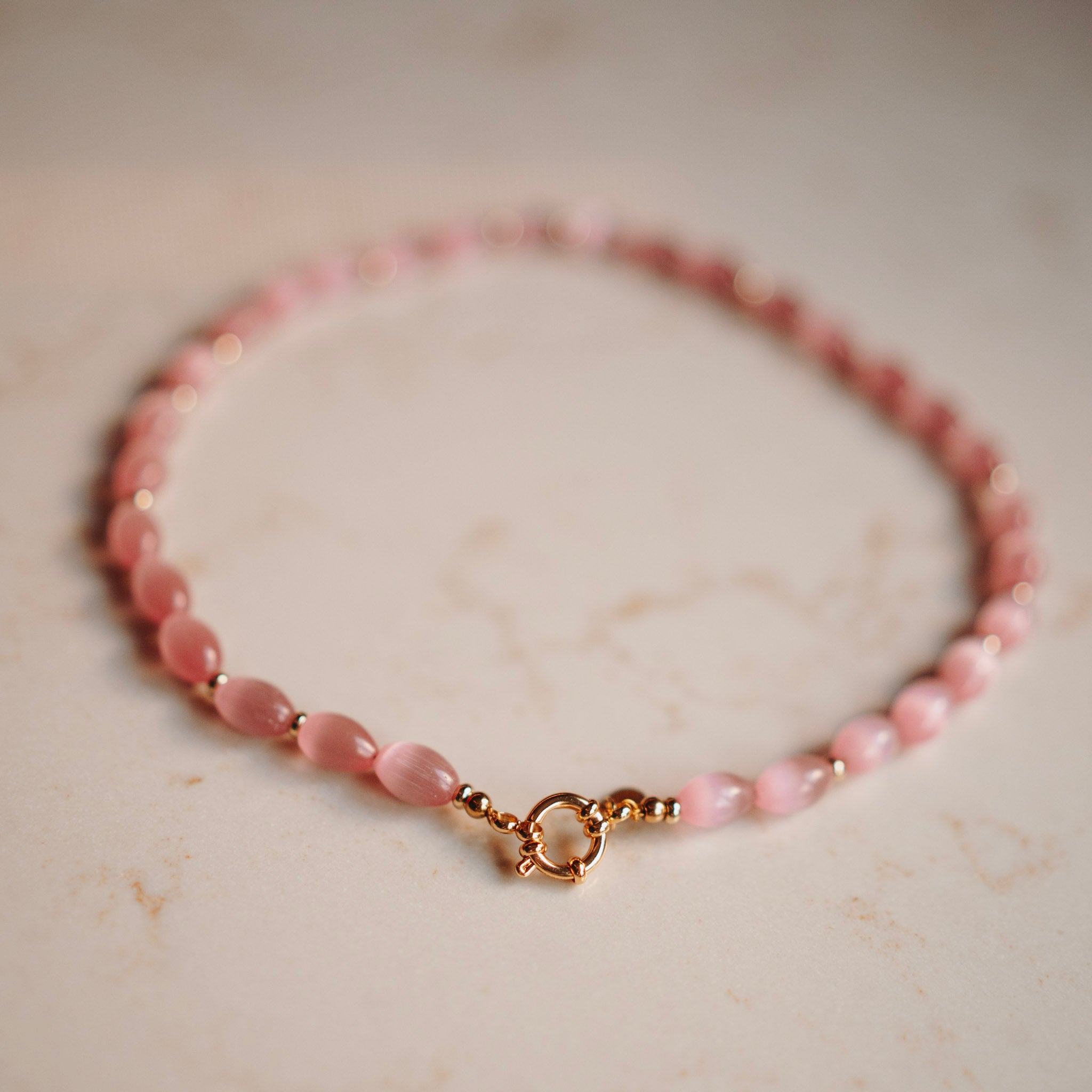 Collier Katinka - roze cateye effect