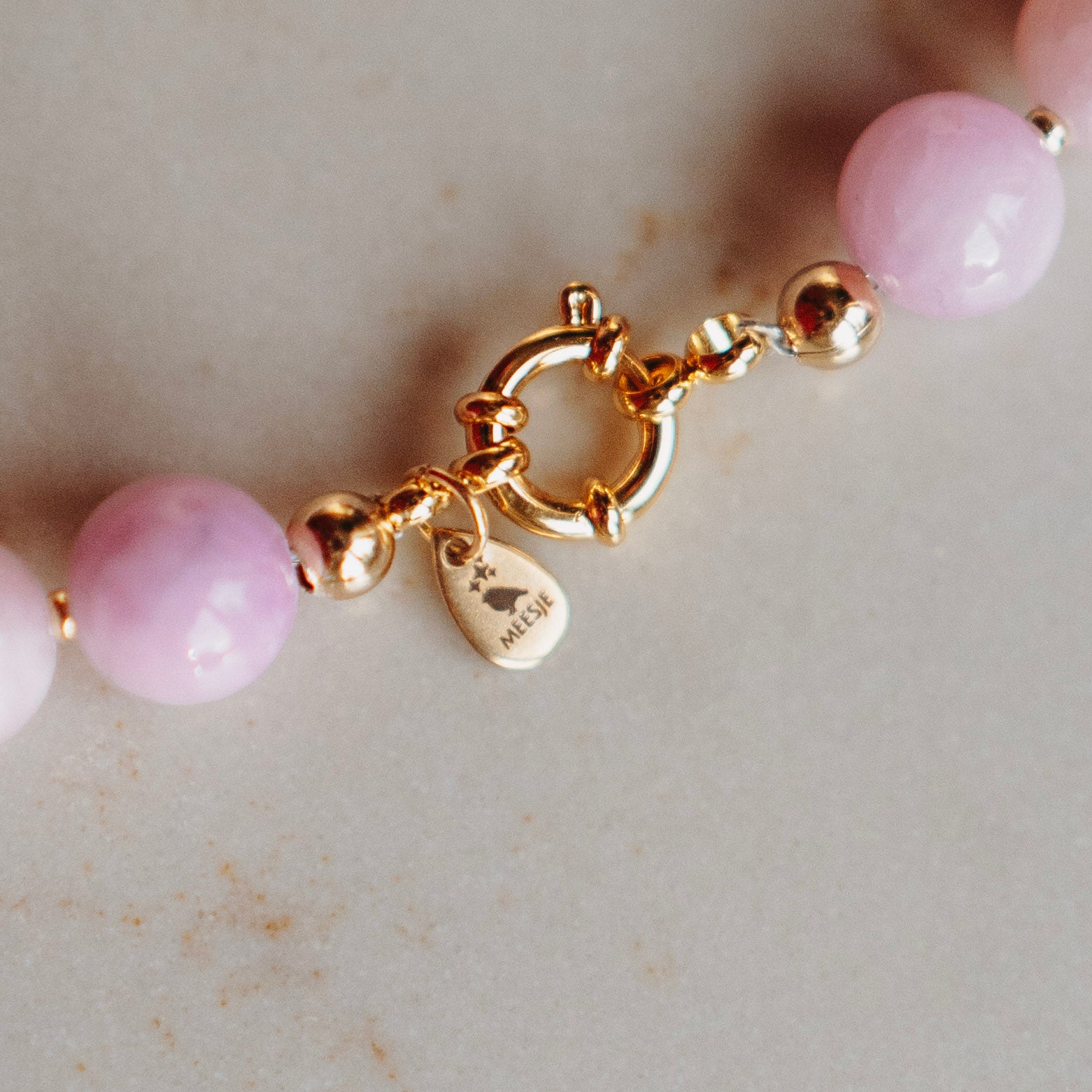 Collier Echte Jade - Rond Lila - met vergulde kralen