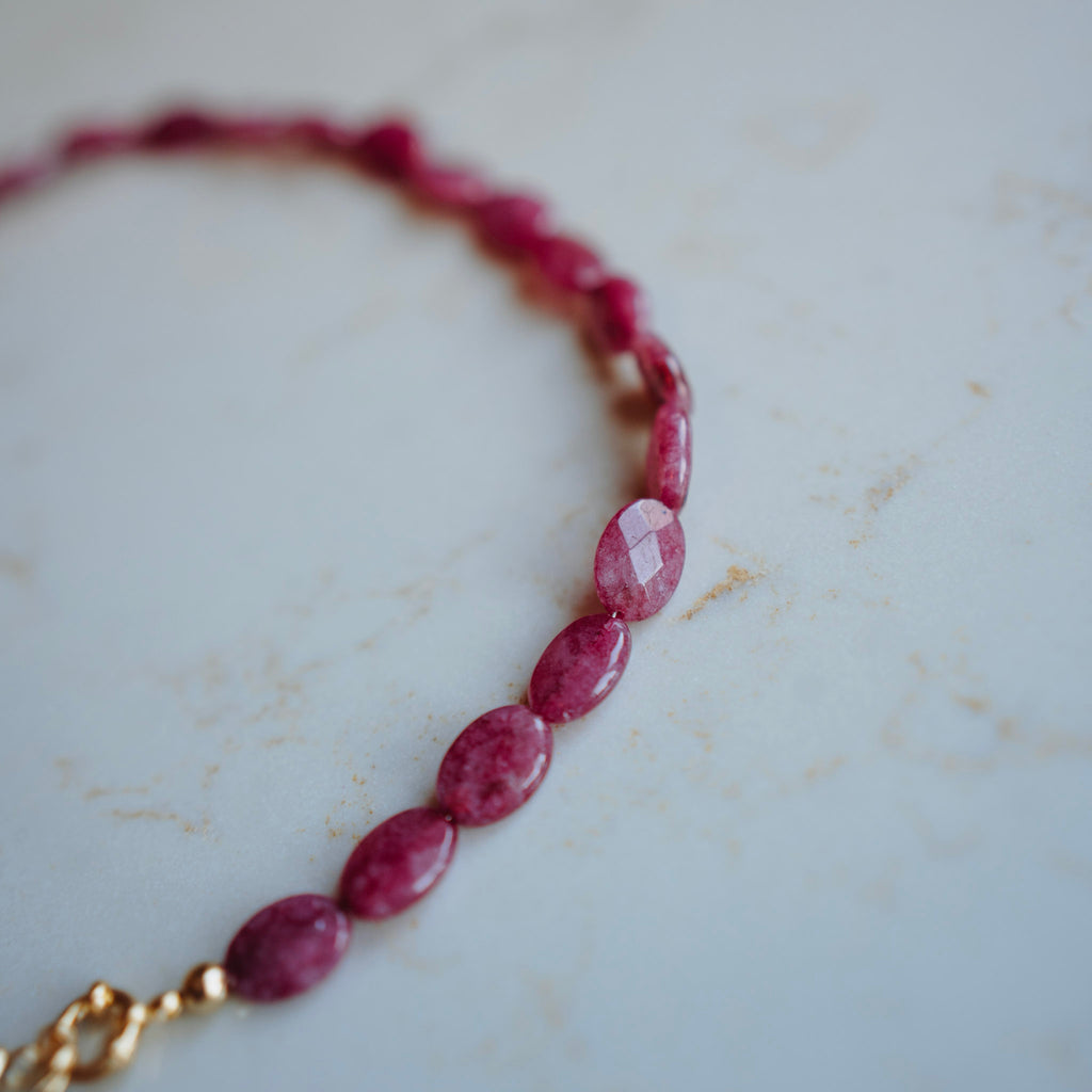 Collier Echte Jade - Ovaal facet magenta
