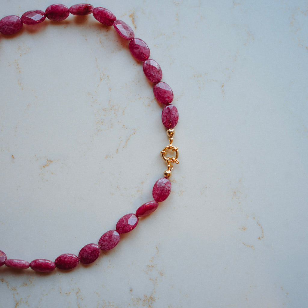 Collier Echte Jade - Ovaal facet magenta