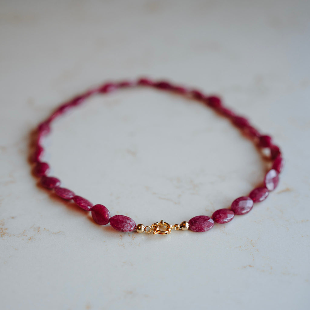 Collier Echte Jade - Ovaal facet magenta