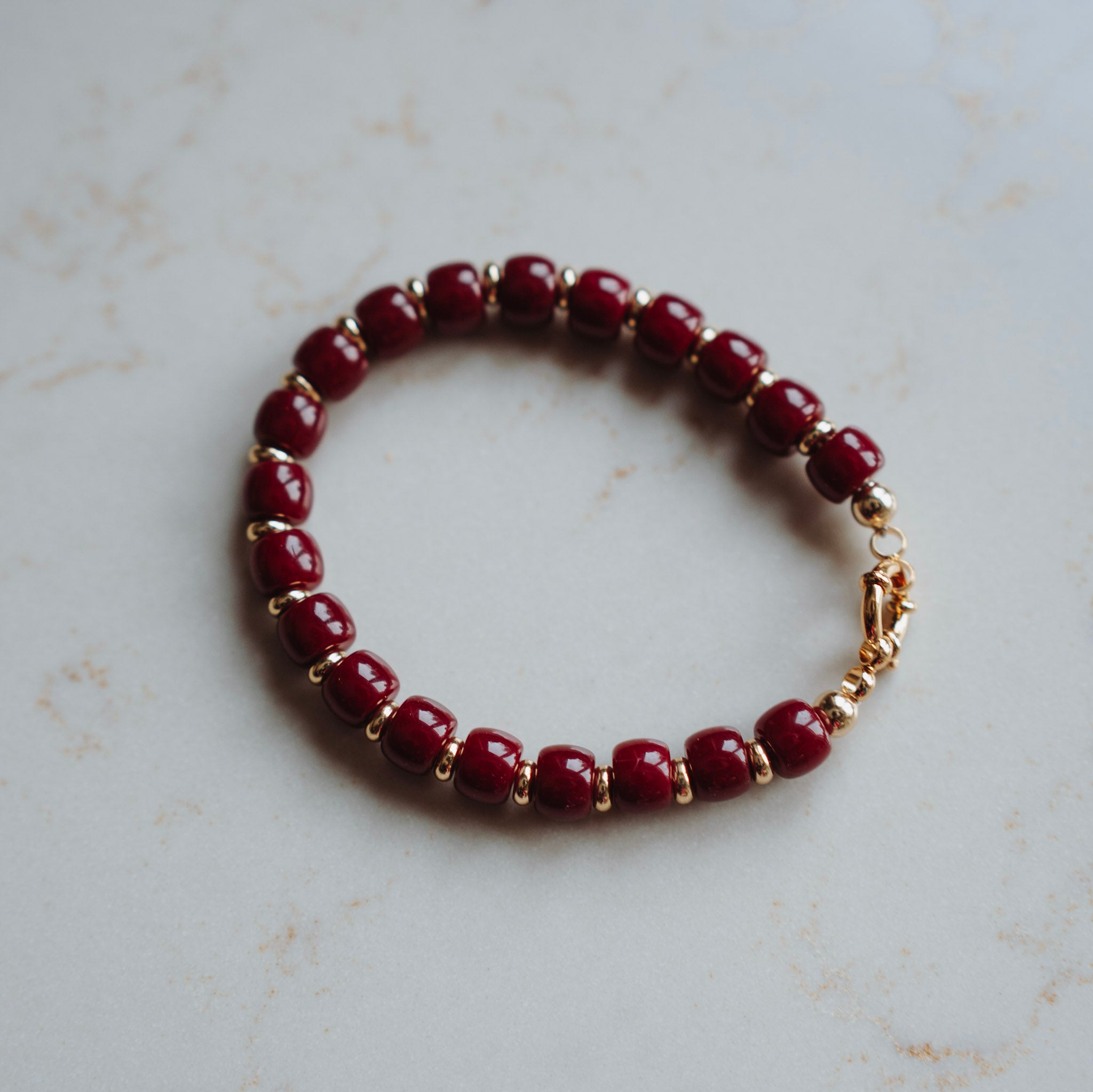 Armband Jess - met vergulde tussenkraal