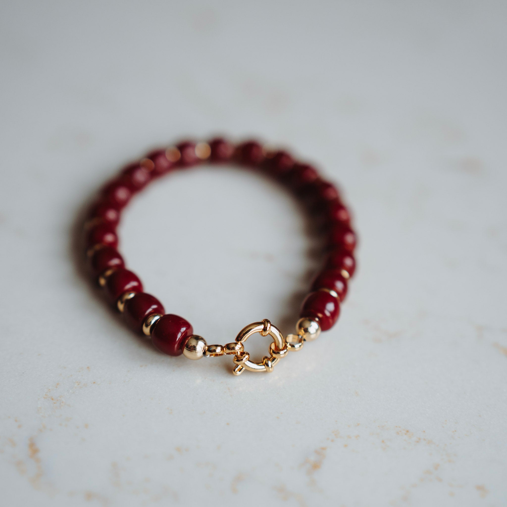 Armband Jess - met vergulde tussenkraal