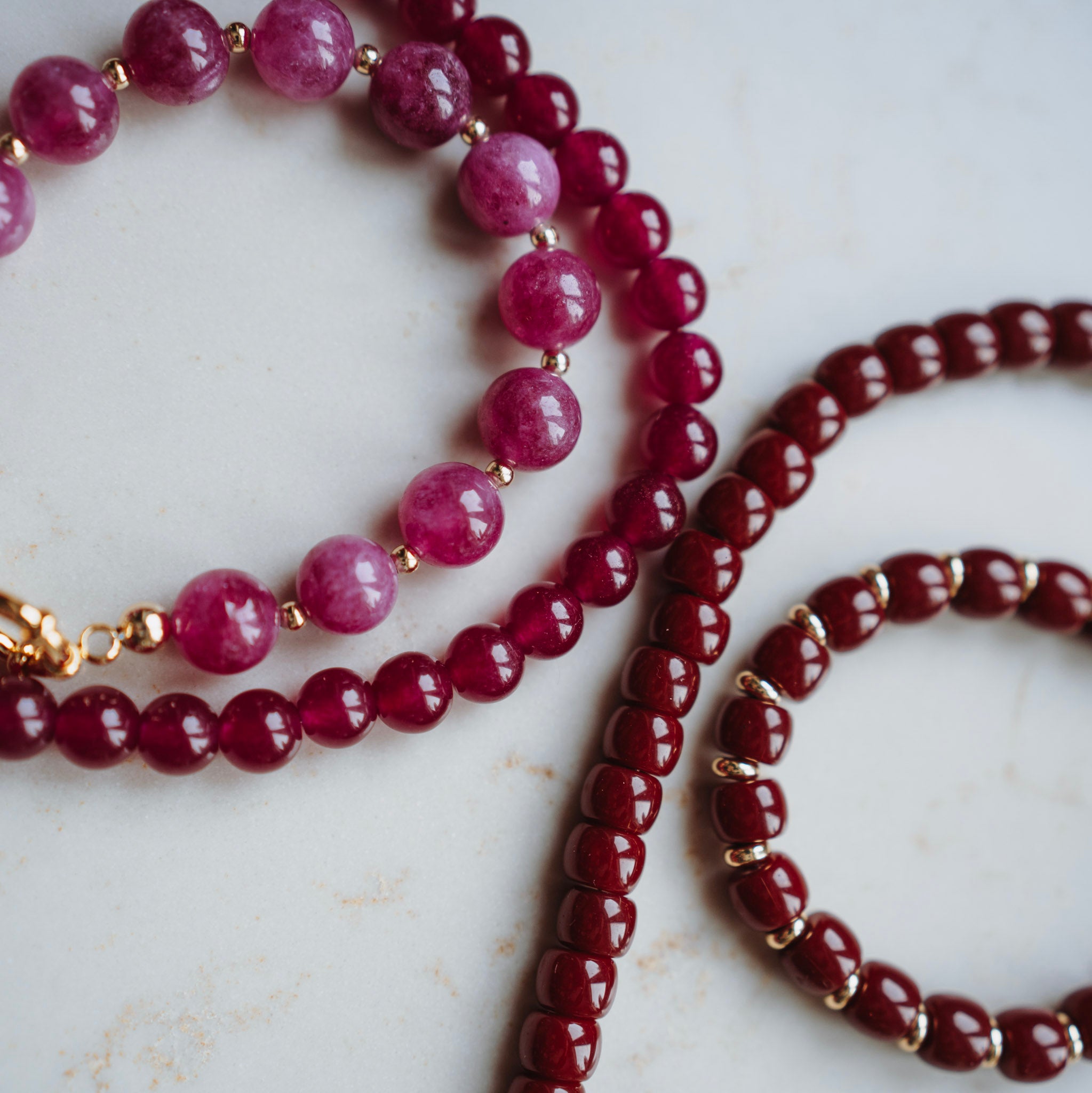 armband Echte Jade - Rond Cyclaam - met vergulde kralen