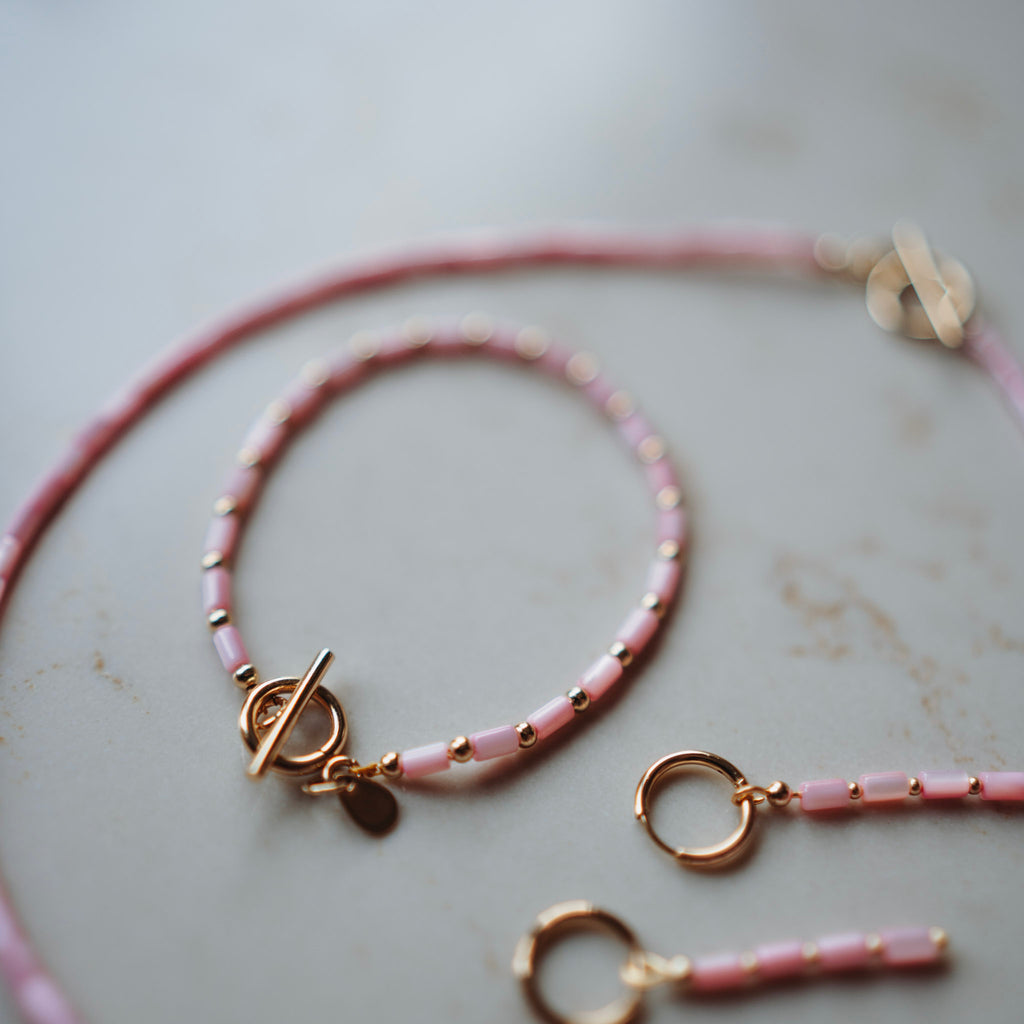 Armband Sia - parelmoer roze