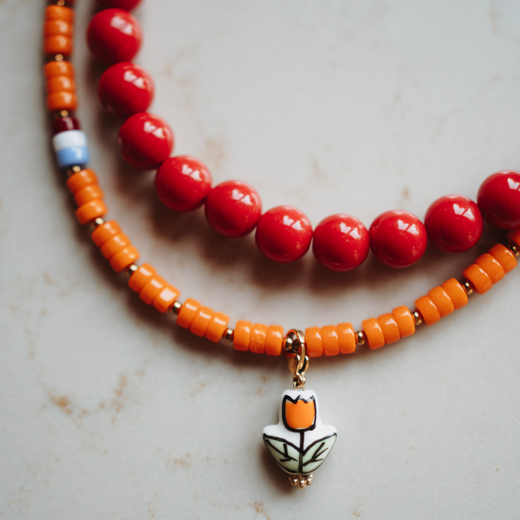 Collier Lexie - Oranje met tulp porcelein